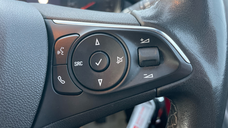 Vauxhall Crossland 1.2 Turbo [130] SRi Nav 5dr Petrol Hatchback